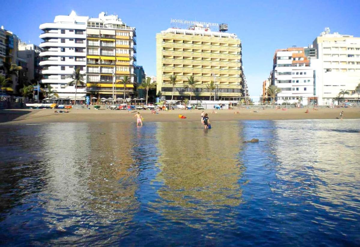 Apartamento Con Balcon En La Playa De Las Canteras ลาสปัลมาส เด กรานคานาเรีย ภายนอก รูปภาพ
